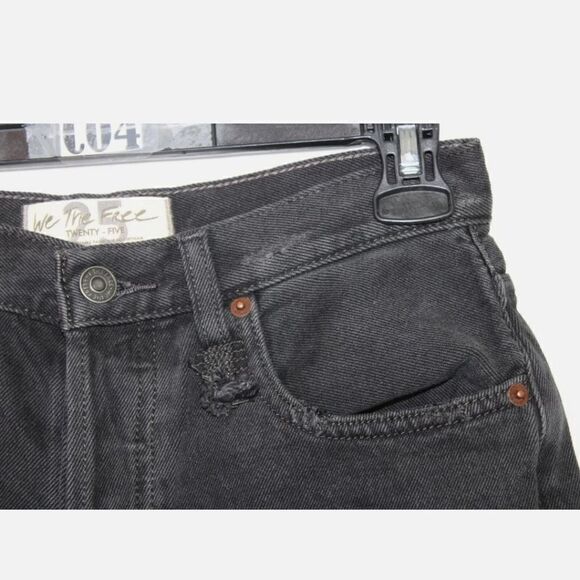 Free People Makai Cutoff Jean Shorts Washed Black Retail $68 SIZE 25 - Picture 4 of 12